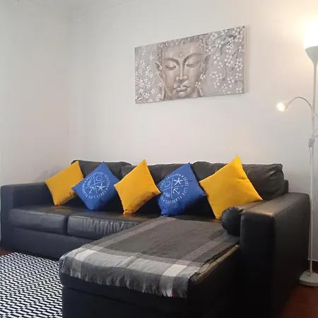 Inviting 2-bed In * Nazare
