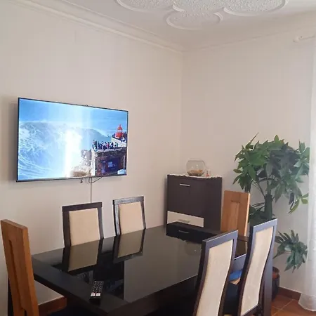 Inviting 2-bed In Apartamento